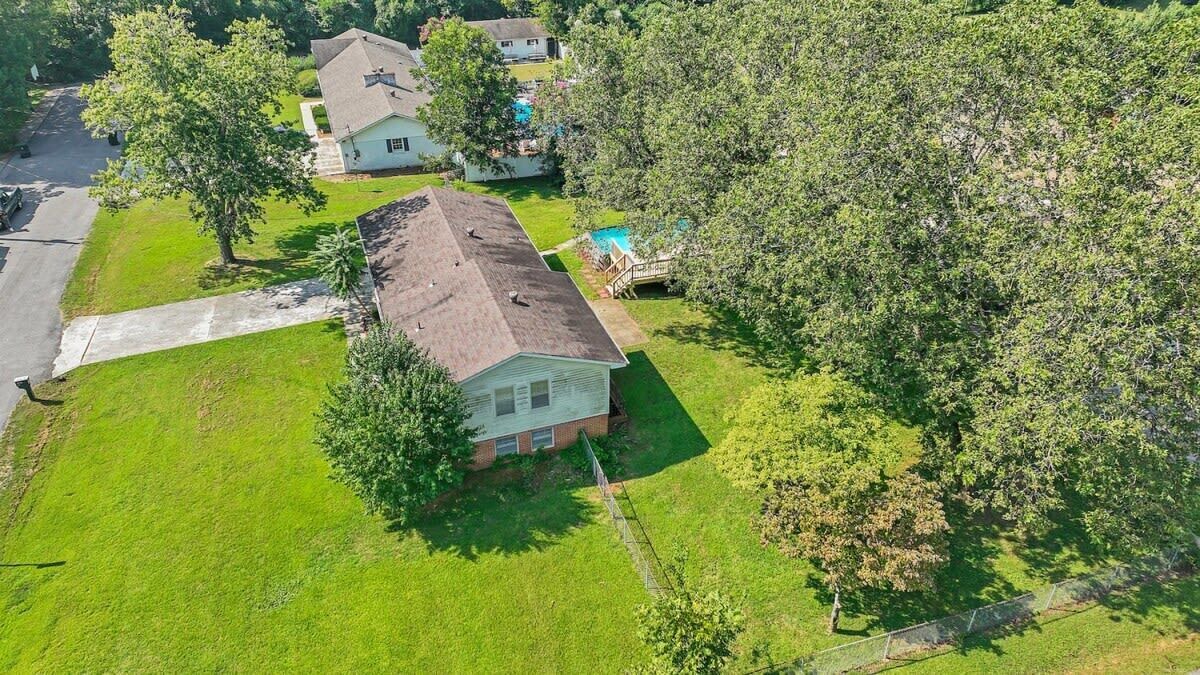 Photo of Outdoor in Madison
