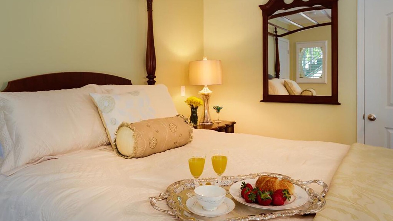 Photo of Bedroom in Melbourne Beach