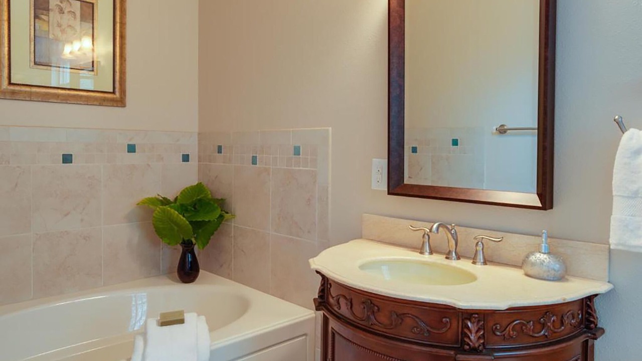 Photo of Bathroom in Melbourne Beach