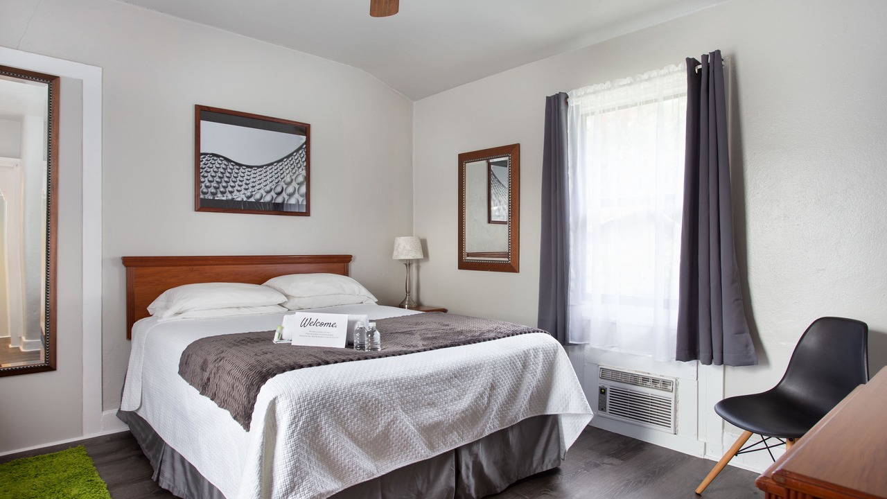 Photo of Bedroom in Titusville