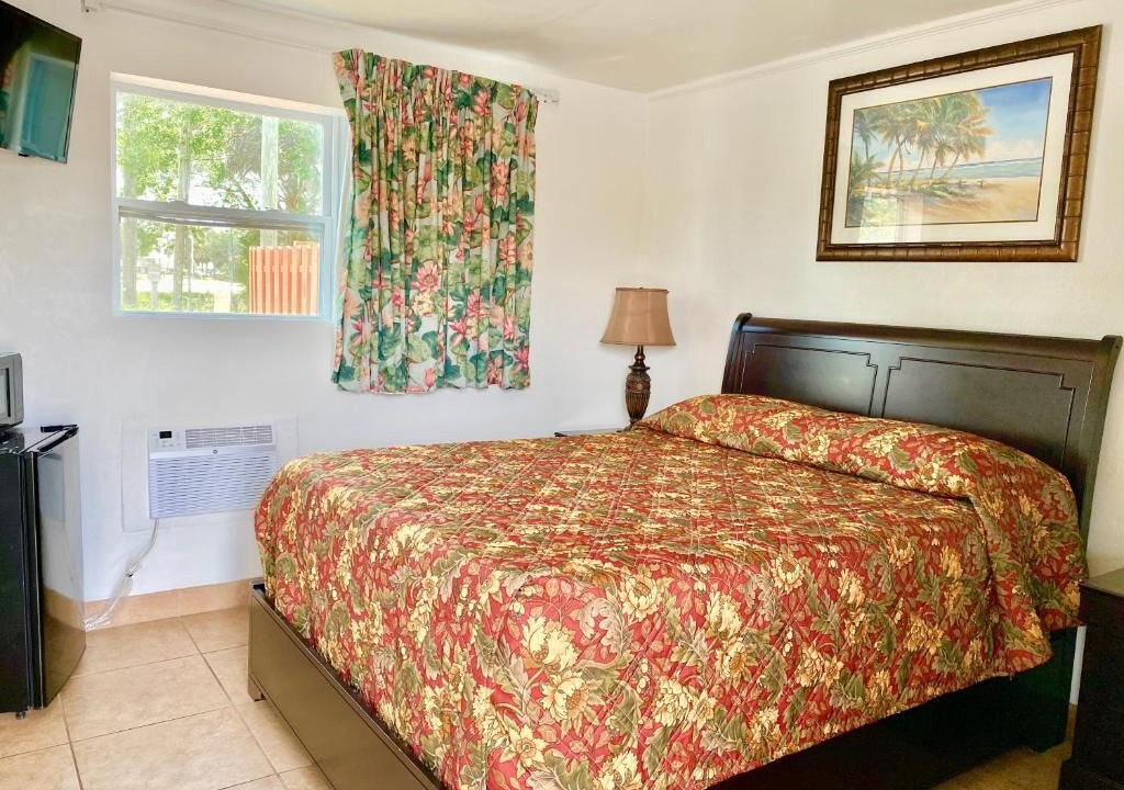 Photo of Bedroom in East Naples
