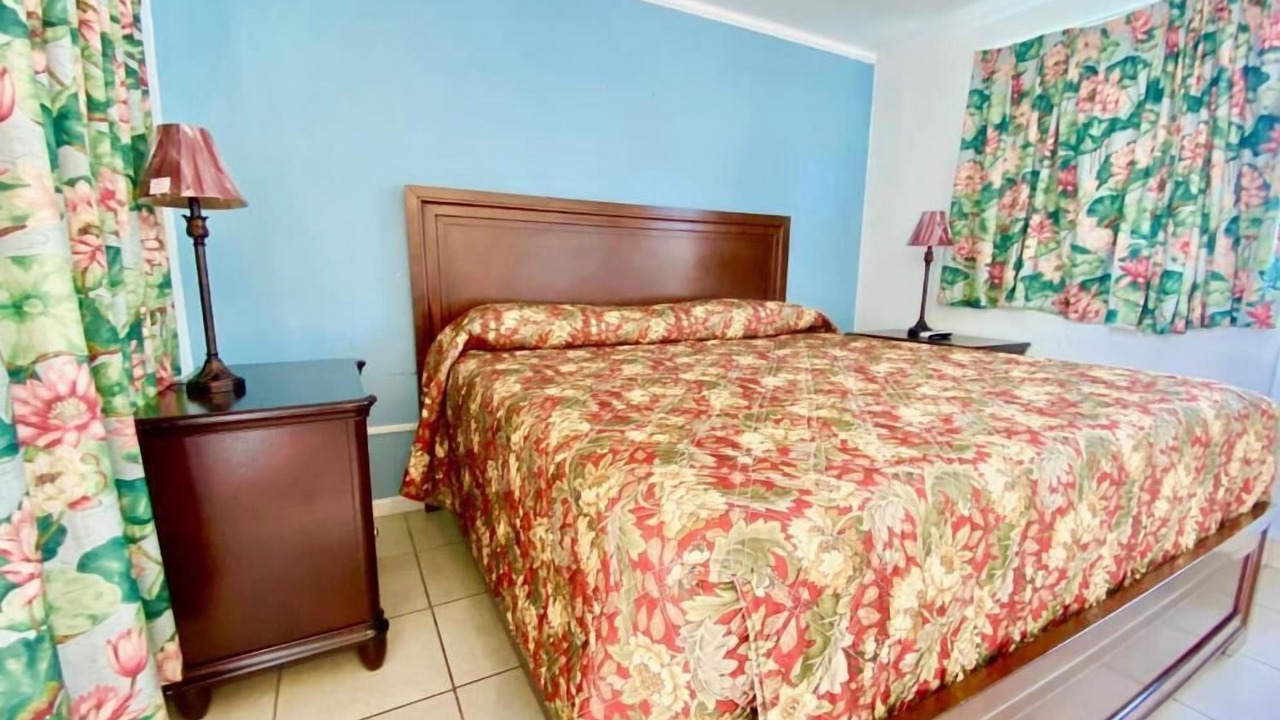 Photo of Bedroom in East Naples
