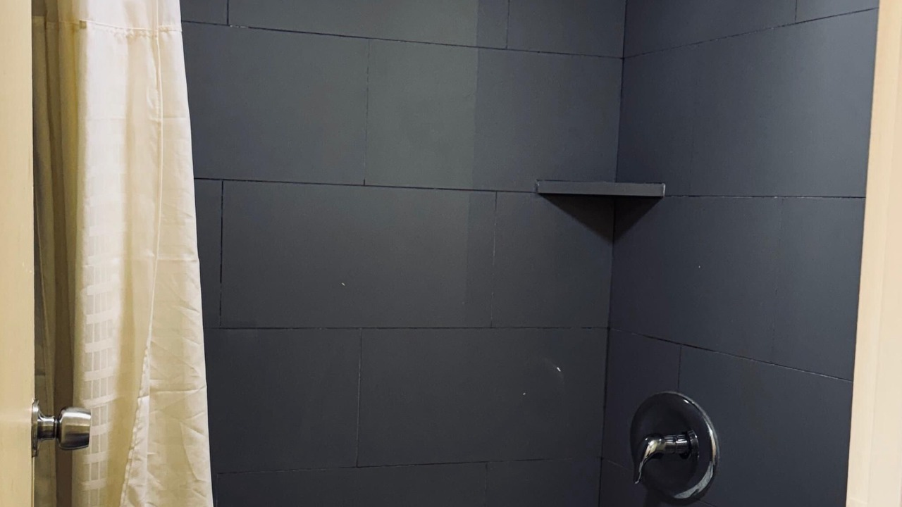 Photo of Bathroom in West Colonial