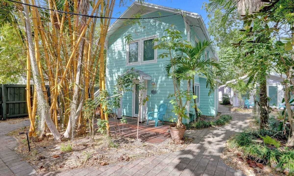 Photo of Patio Balcony in Sailboat Bend
