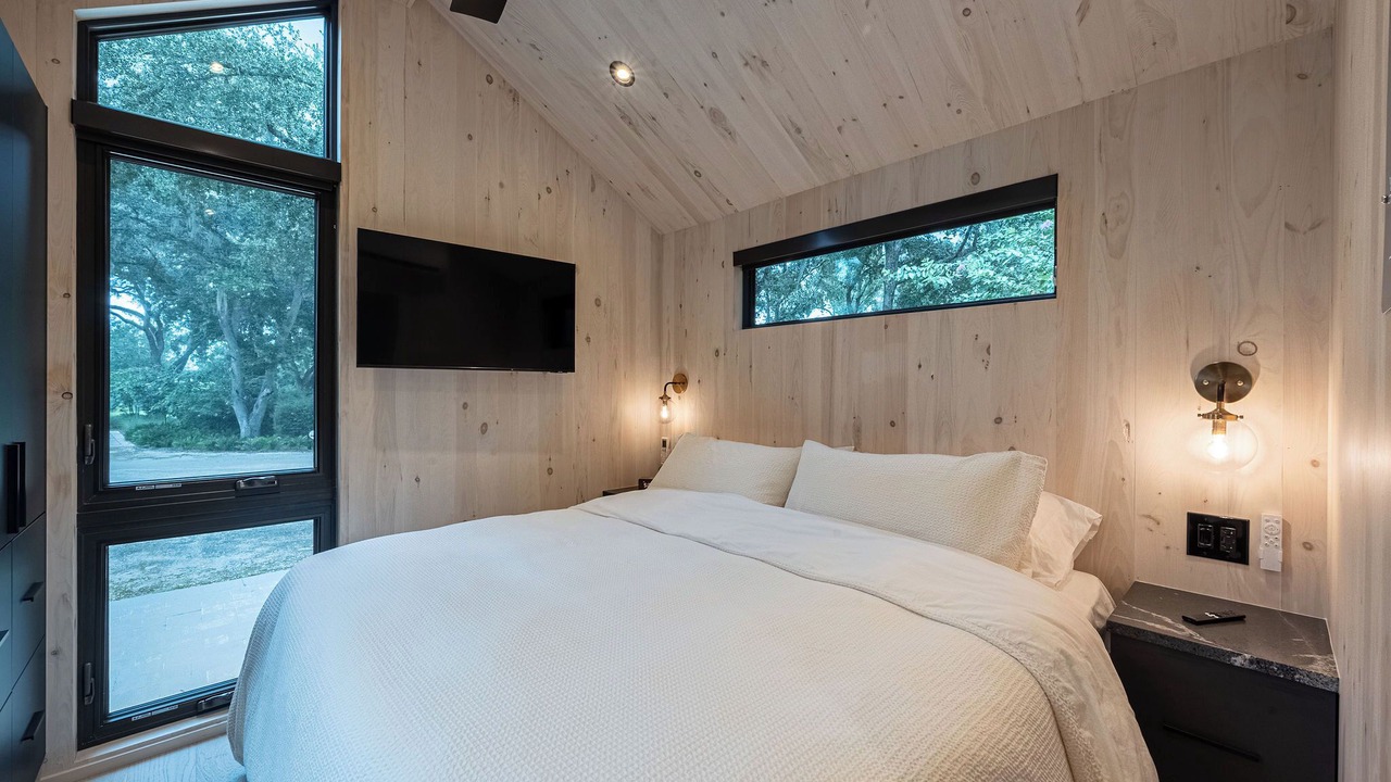 Photo of Bedroom in Bronson