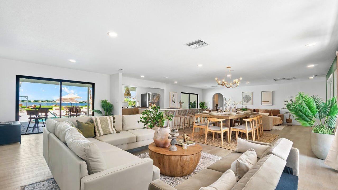 Photo of Outdoor in Palm Beach - West Palm Beach