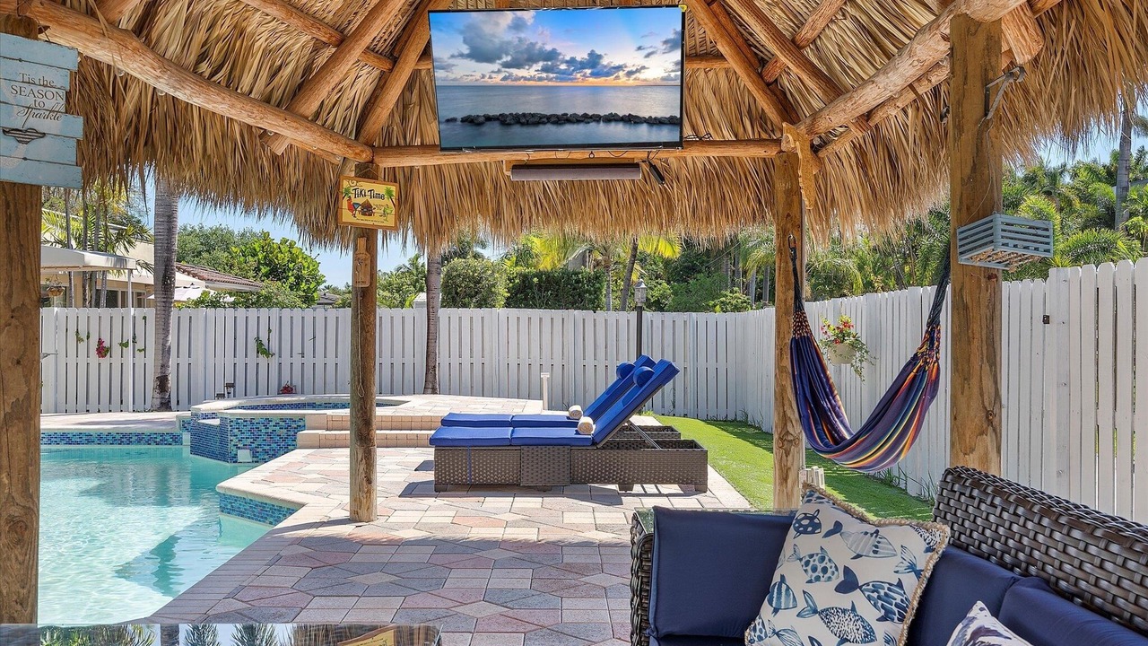 Photo of Outdoor in Royal Poinciana