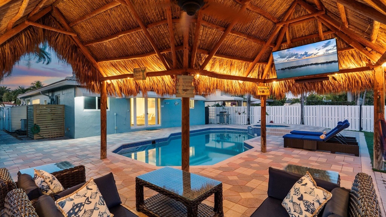 Photo of Outdoor in Royal Poinciana
