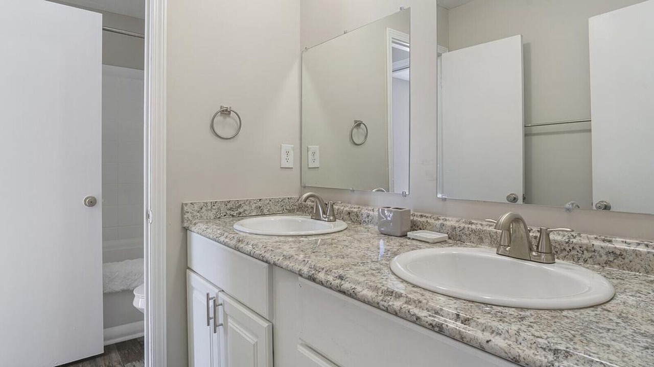Photo of Bathroom in Ellenwood