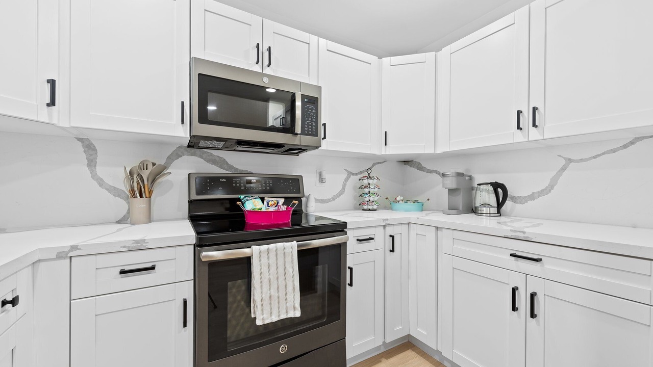 Photo of Kitchen in Lauderhill