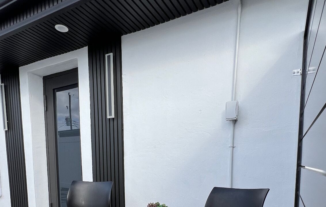 Photo of Patio Balcony in West Hollywood