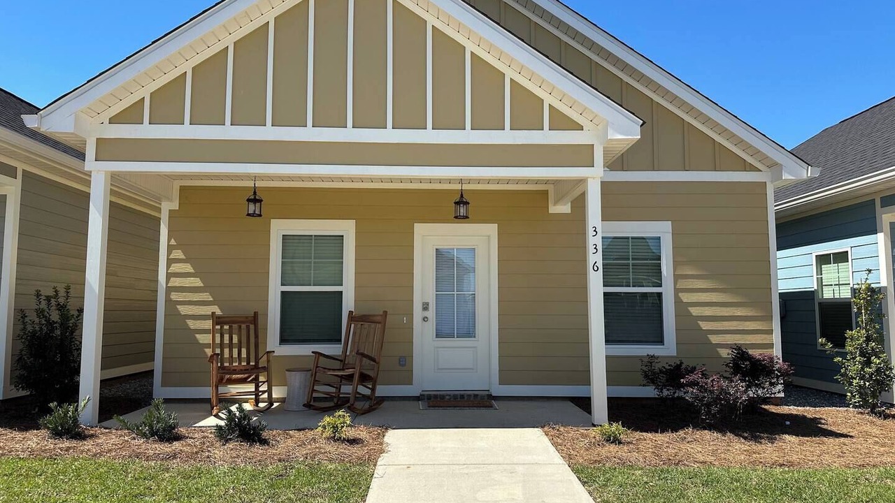 Photo of Outdoor in Midland City