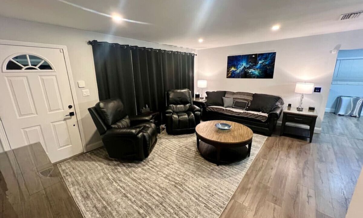Photo of Livingroom in South Seminole Heights