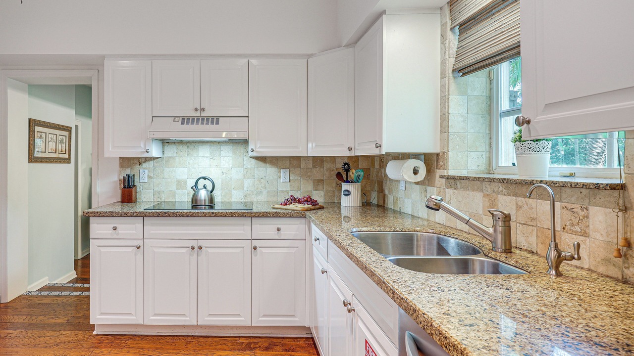Photo of Kitchen in Harbor Beach