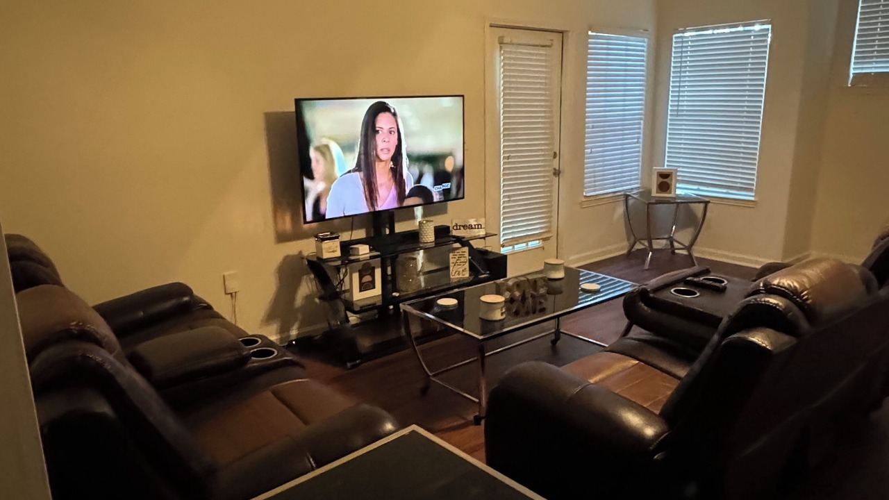 Photo of Livingroom in Tuscaloosa