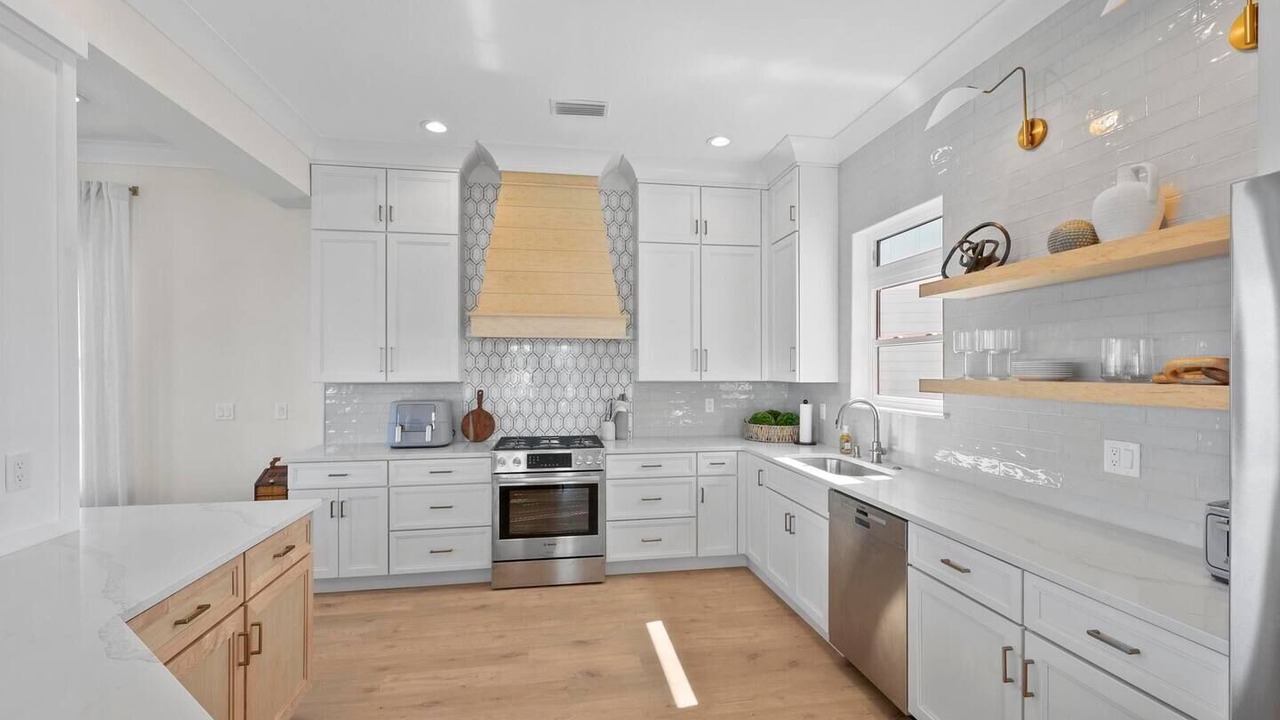 Photo of Kitchen in Pensacola Beach