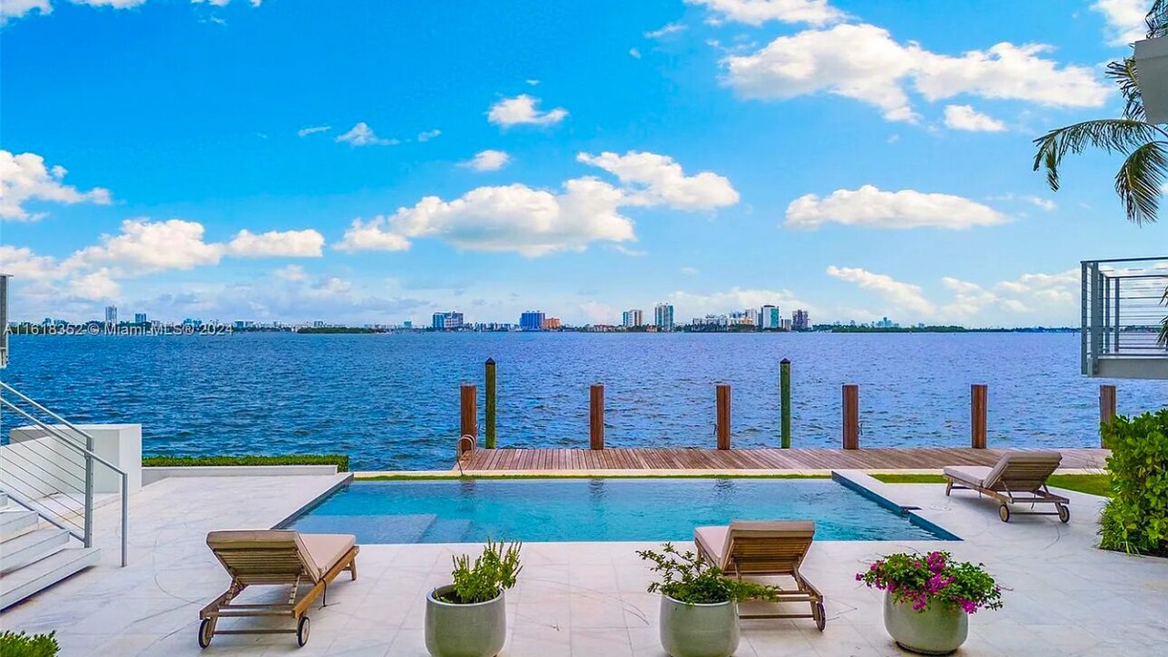 Photo of Outdoor in Miami Shores