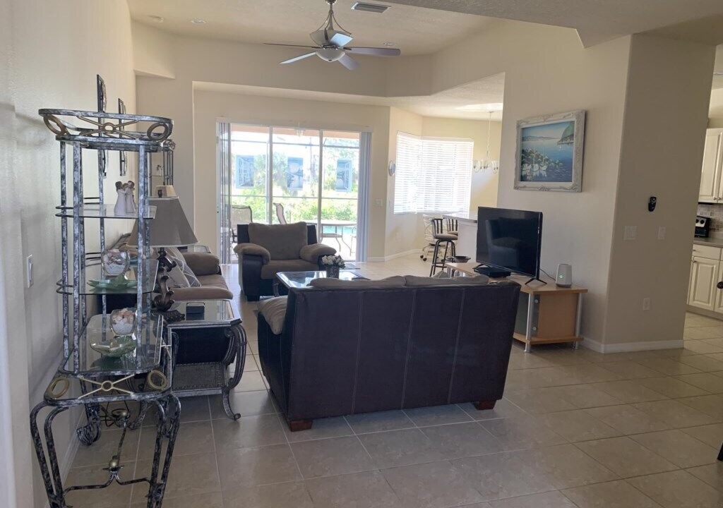 Photo of Livingroom in Rotonda Lakes