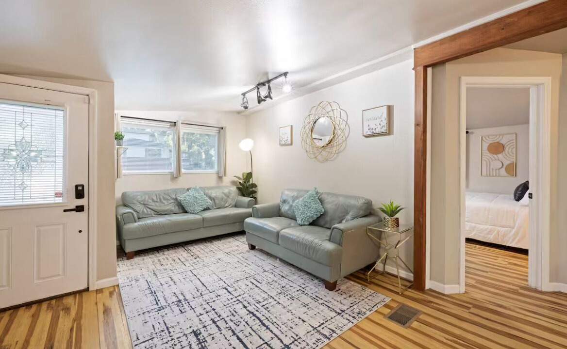Photo of Livingroom in Griffin Heights