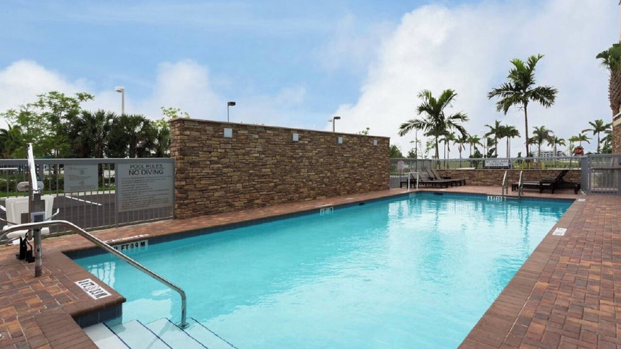 Photo of Outdoor in Pembroke Pines
