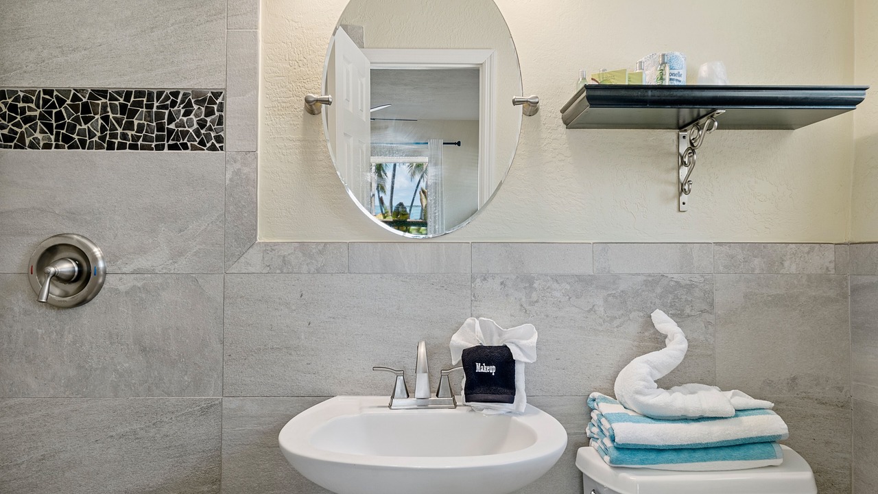 Photo of Bathroom in Rock Harbor