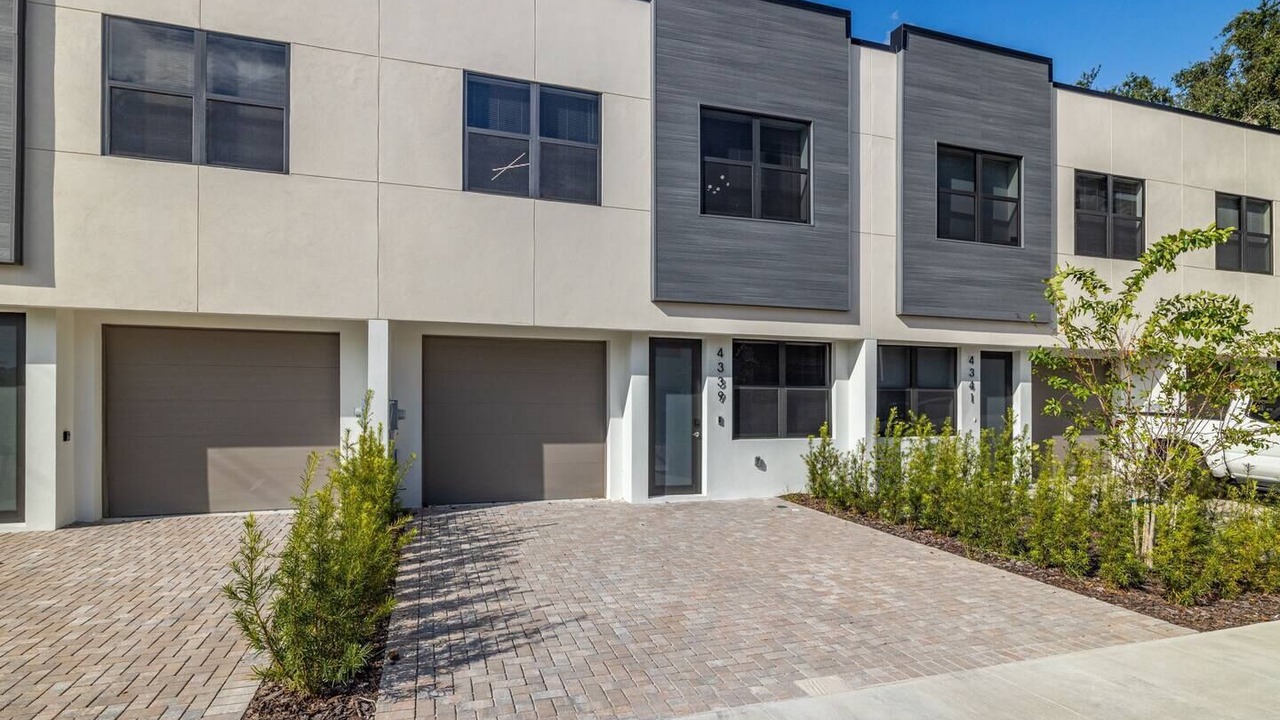Photo of Outdoor in Pinecrest West Park