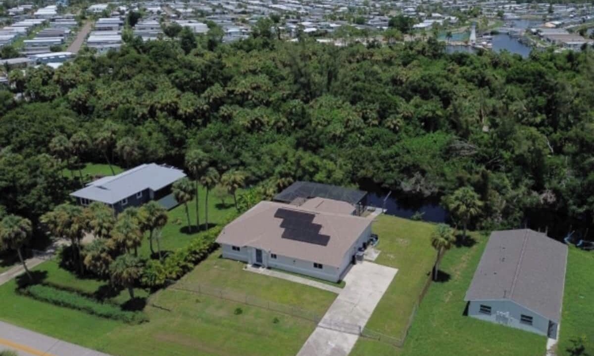 Photo of Outdoor in Fort Myers