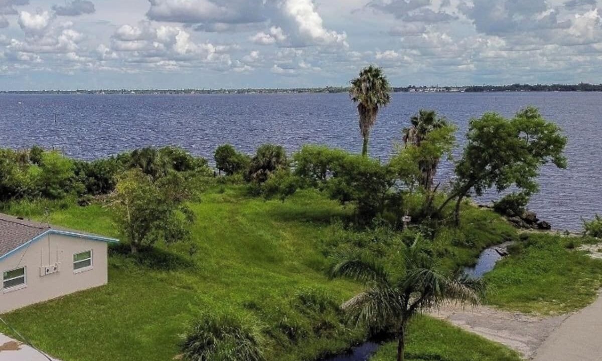 Photo of Others in Fort Myers