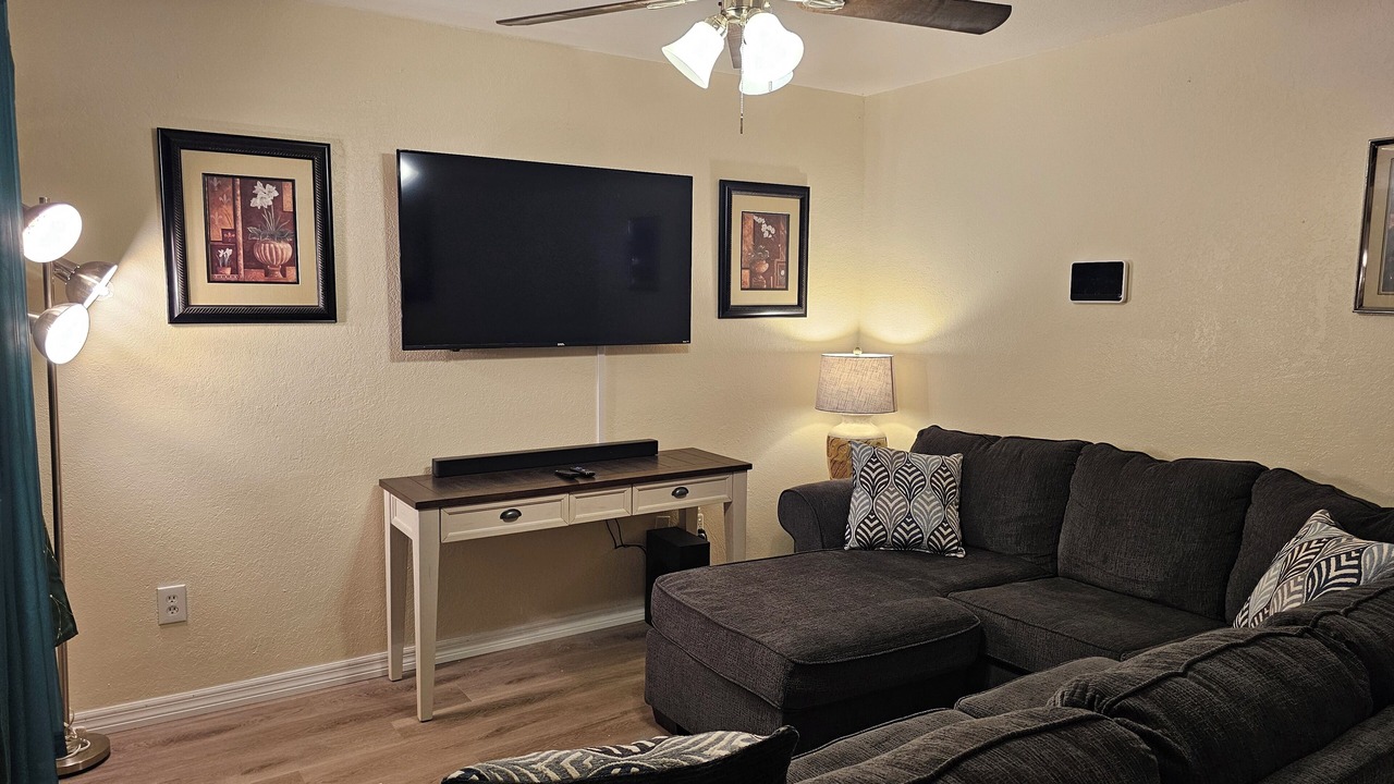 Photo of Livingroom in Palatka