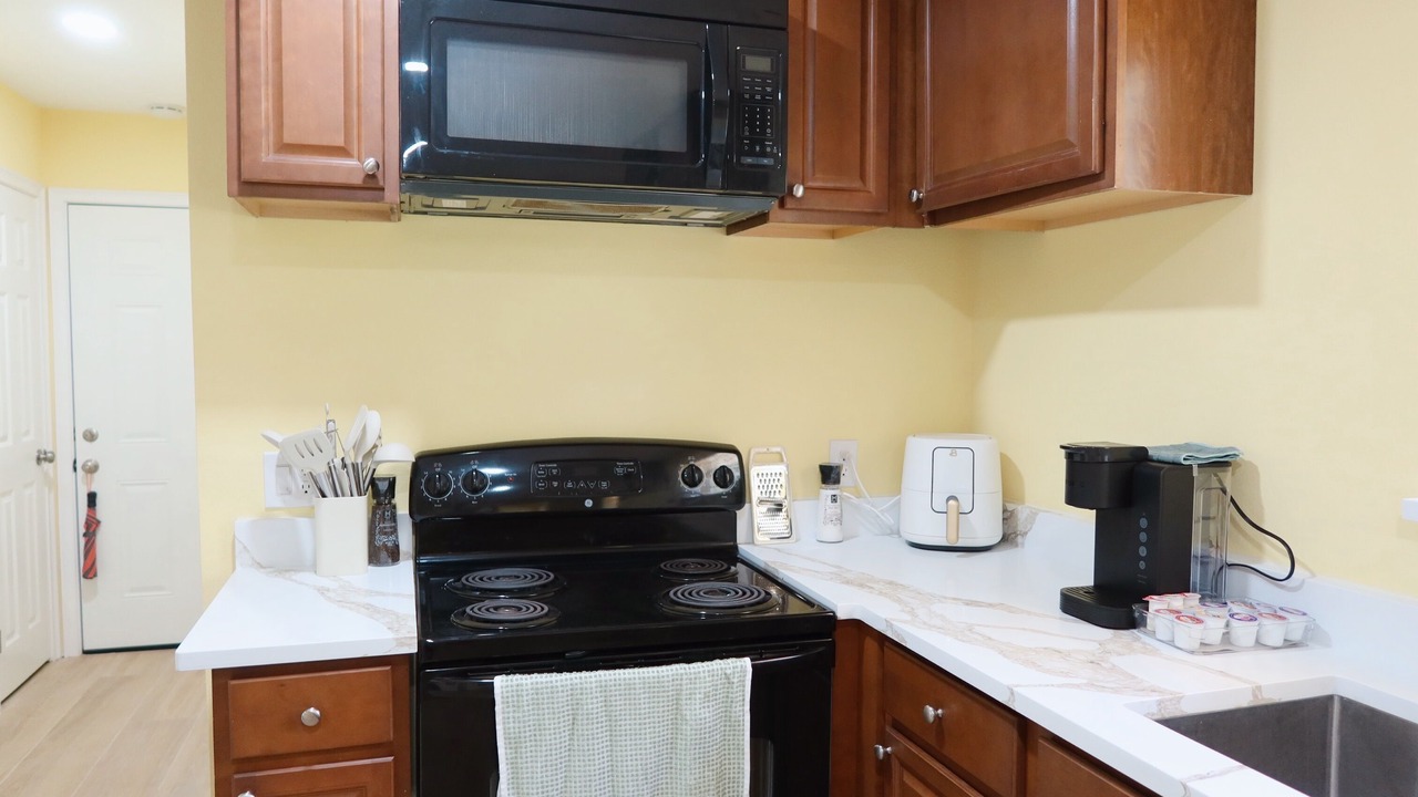 Photo of Kitchen in Samsula-Spruce Creek