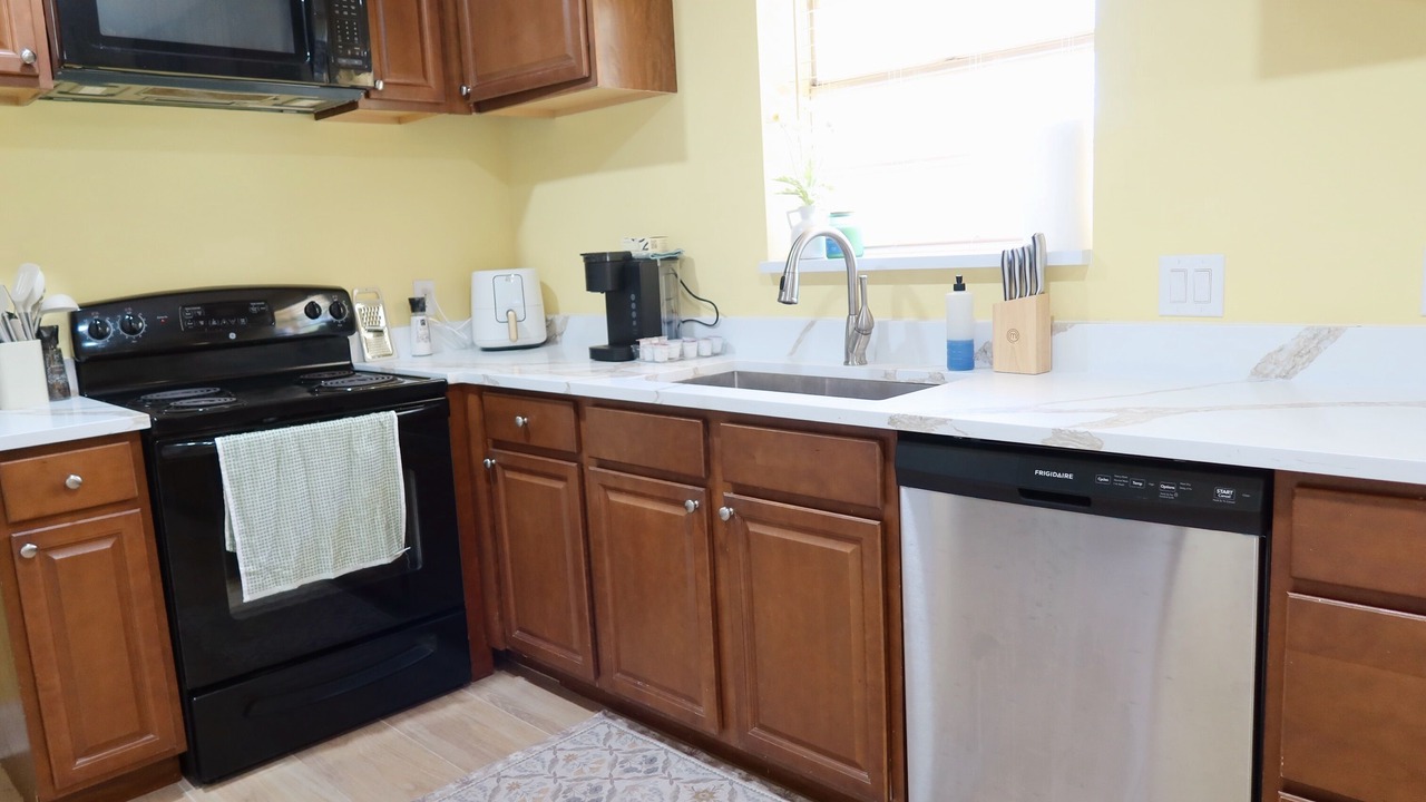 Photo of Kitchen in Samsula-Spruce Creek