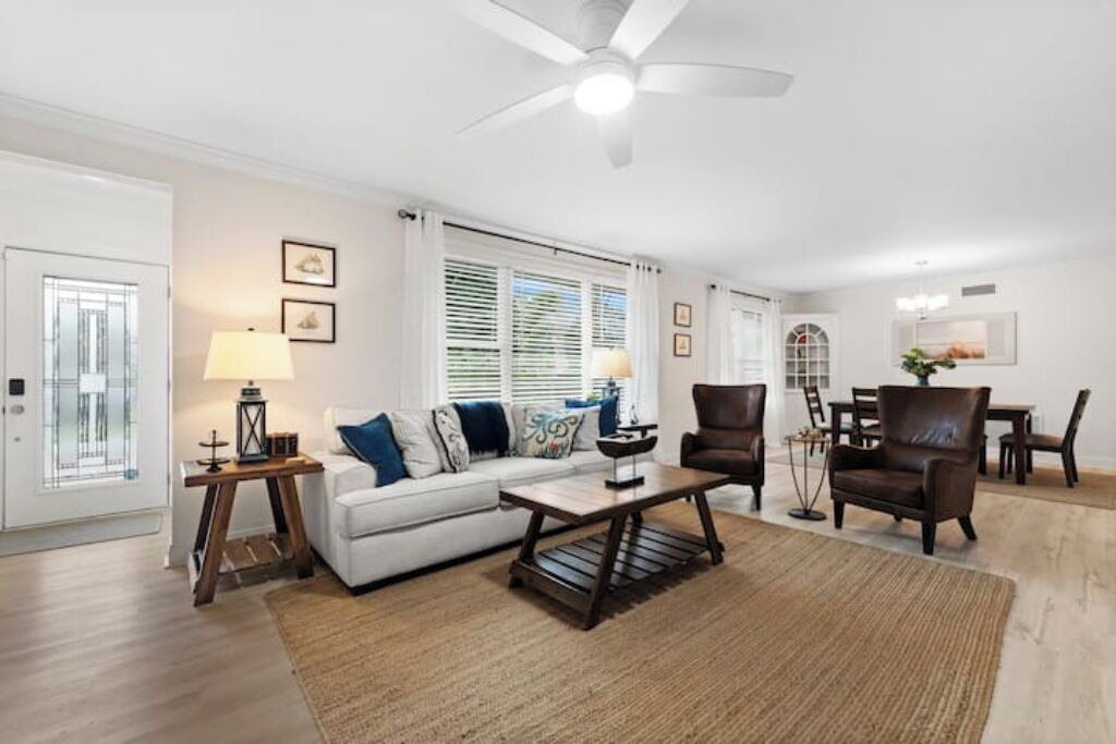 Photo of Livingroom in Miramar