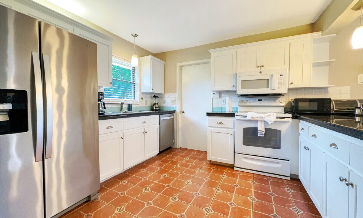 Photo of Kitchen in Lake Clarke Shores