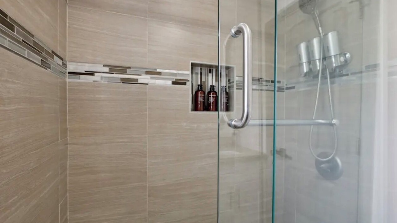Photo of Bathroom in Opa-Locka