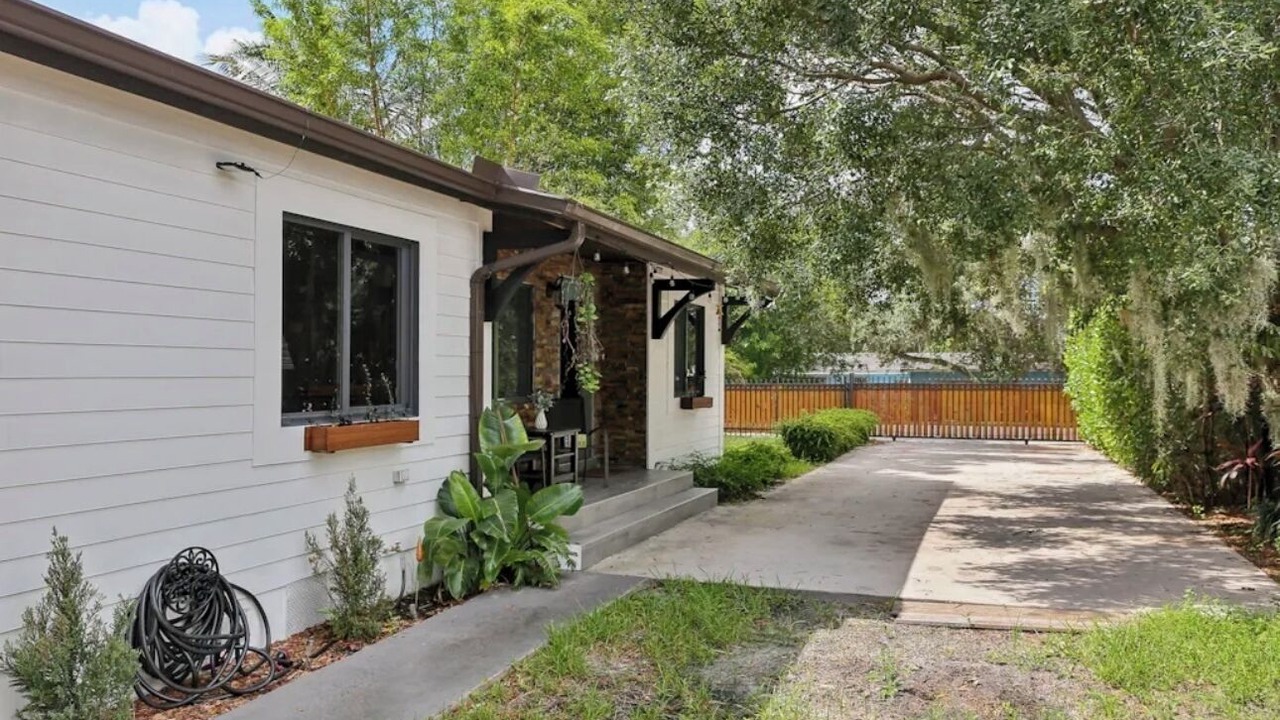 Photo of Outdoor in Opa-Locka