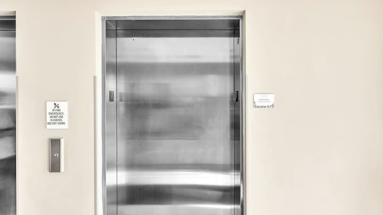 Photo of Others in Surfside
