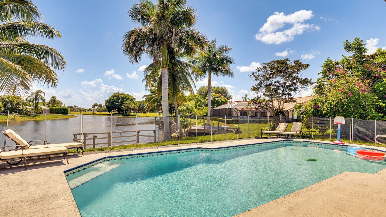 Photo of Outdoor in Greenview Shores