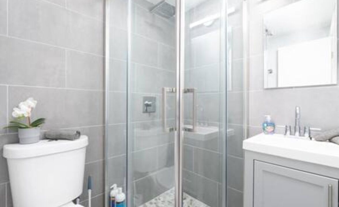 Photo of Bathroom in Lake Ridge