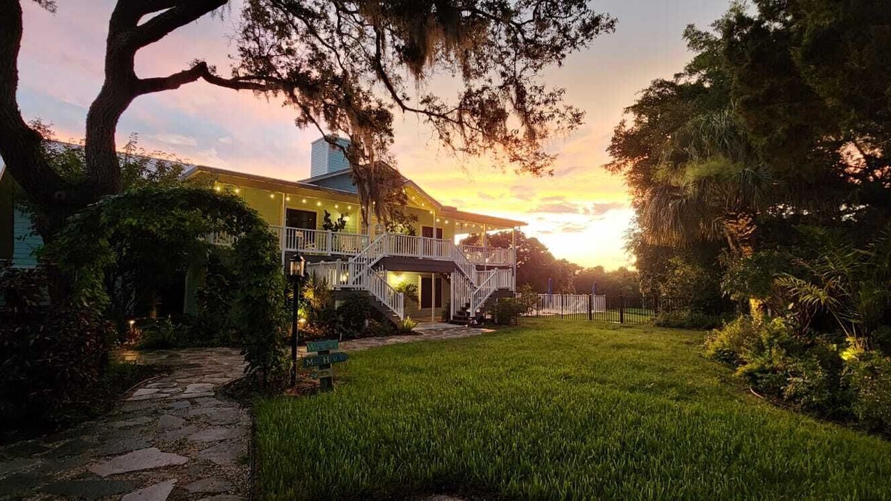 Photo of Outdoor in Palm City