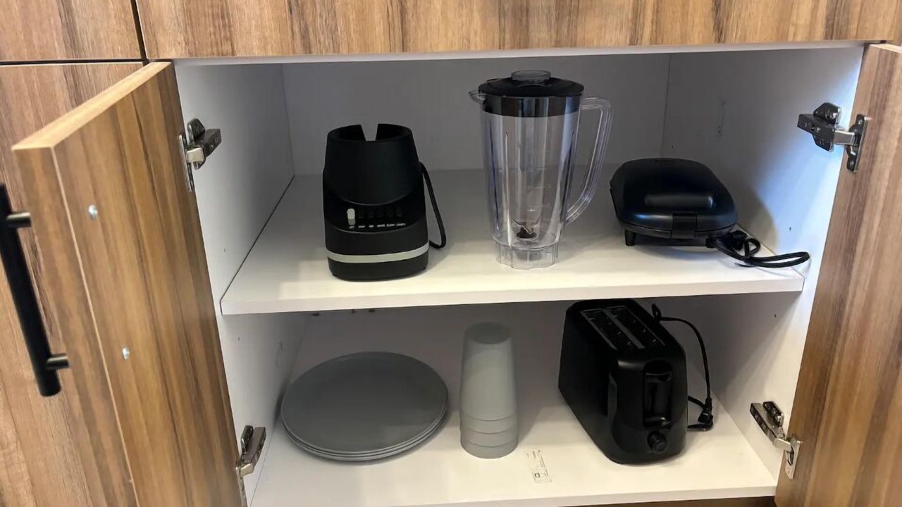 Photo of Kitchen in West Little River