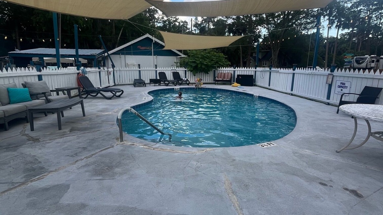 Photo of Outdoor in Yankeetown