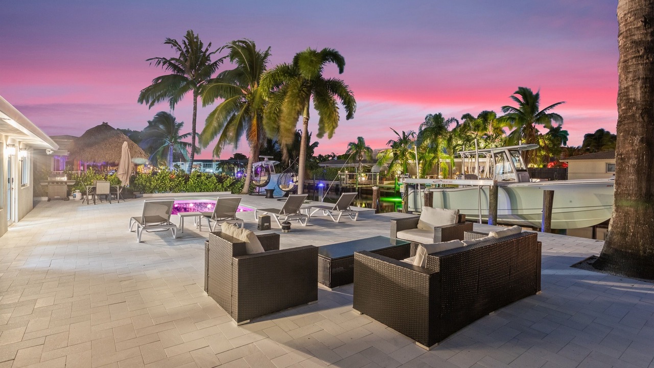 Photo of Patio Balcony in Garden Isles
