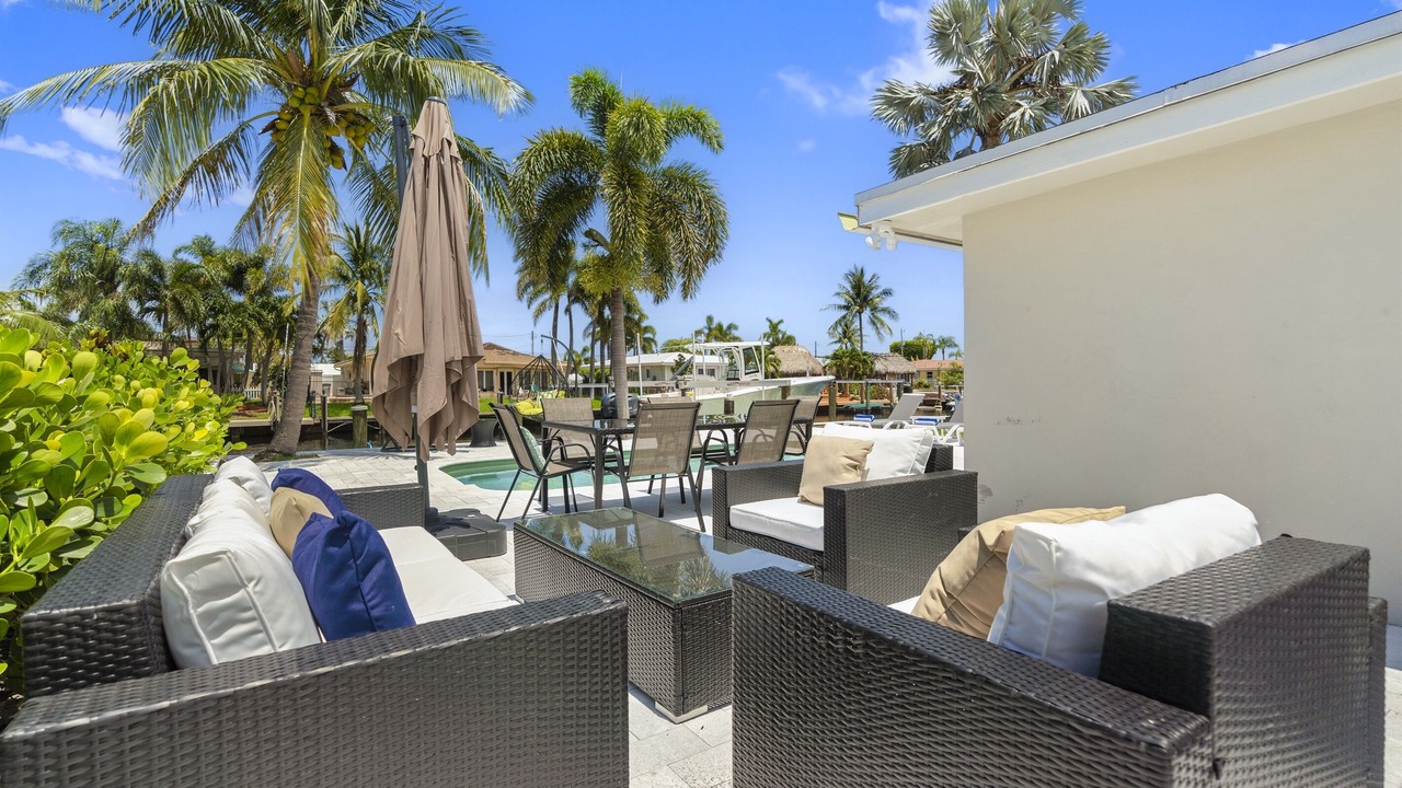 Photo of Patio Balcony in Garden Isles