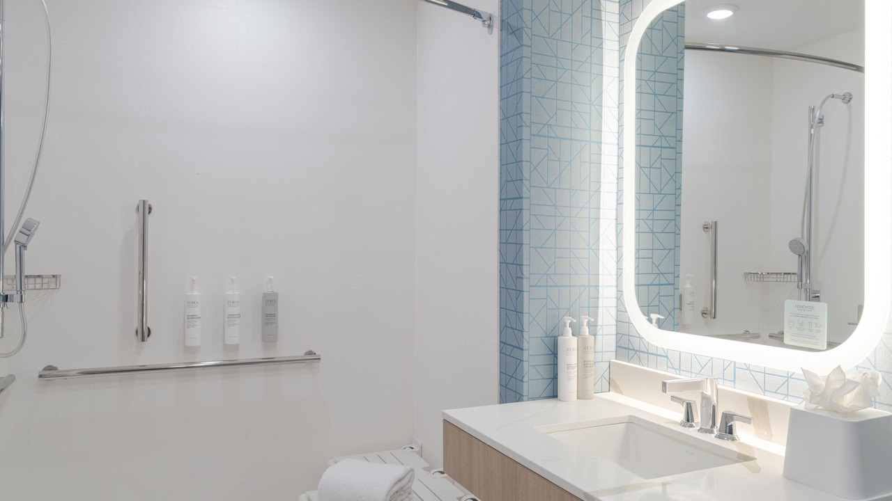 Photo of Bathroom in Rockledge