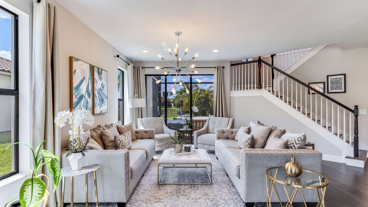 Photo of Livingroom in Arborwood