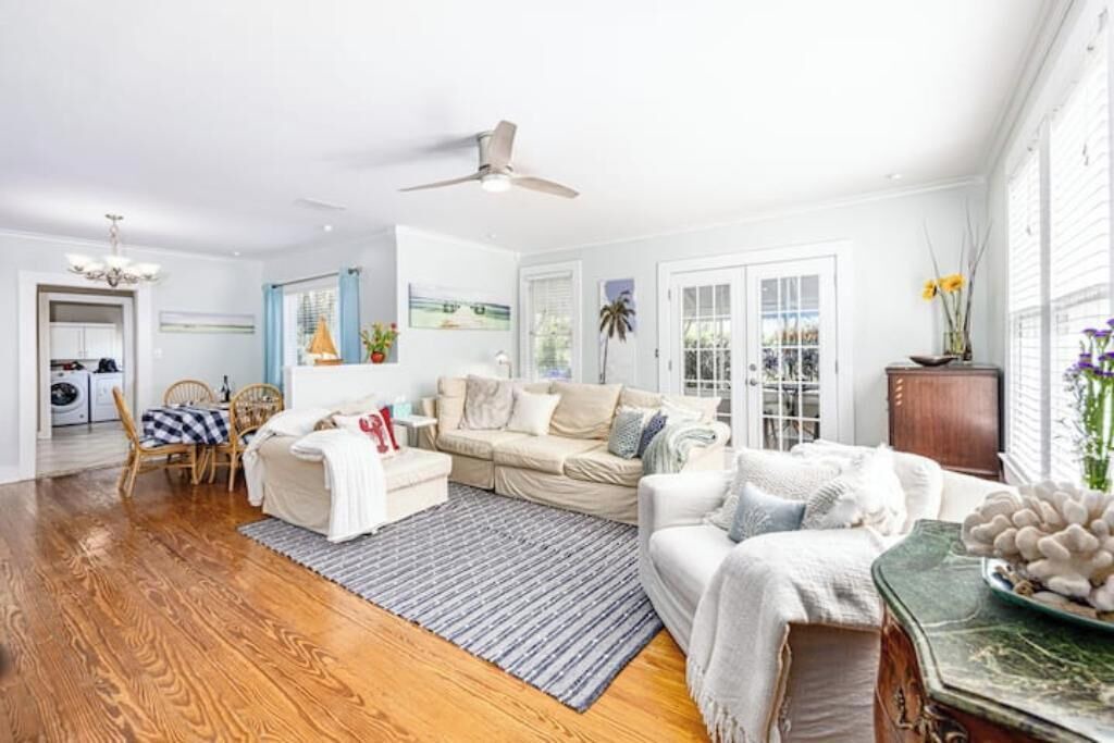 Photo of Livingroom in High Springs