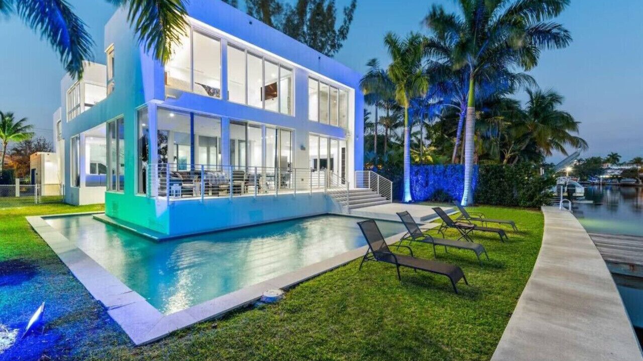 Photo of Outdoor in North Bay Village