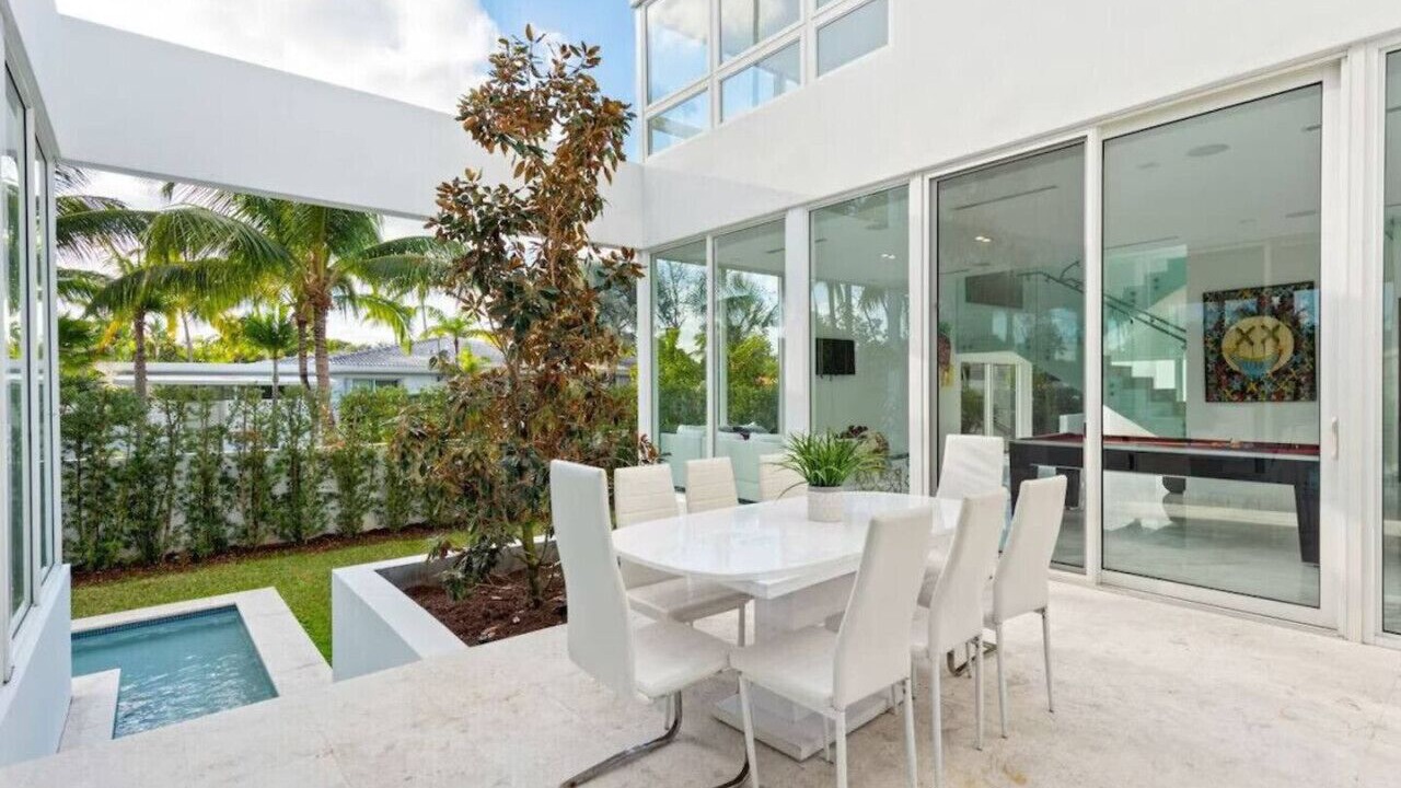 Photo of Outdoor in North Bay Village