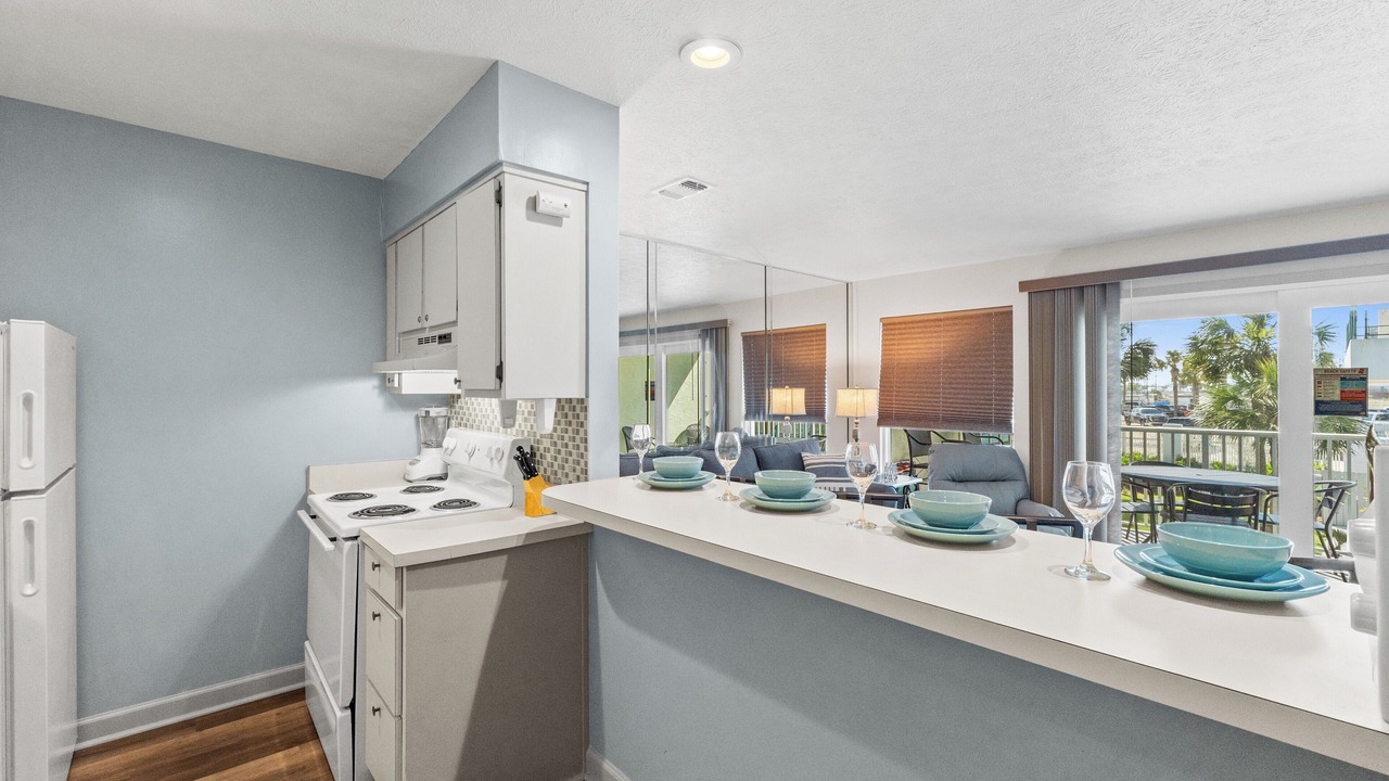 Photo of Kitchen in Biltmore Beach
