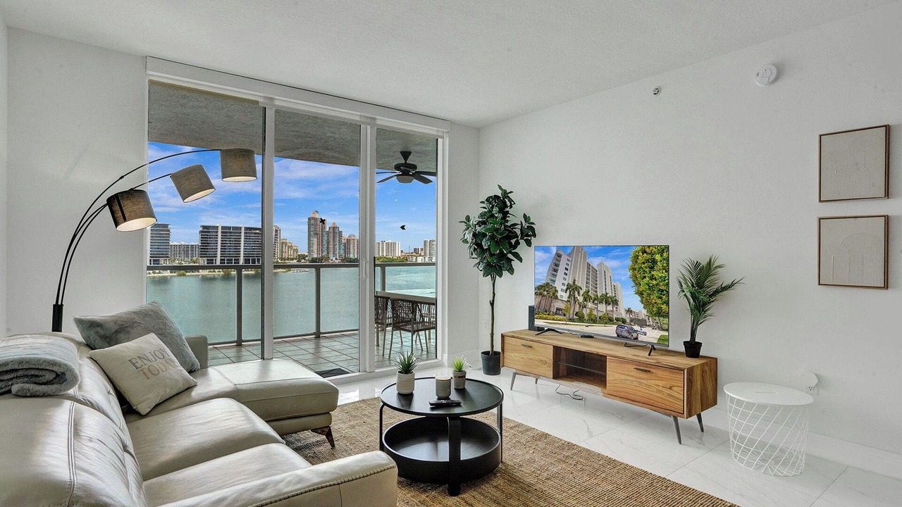 Photo of Others in Sunny Isles Beach
